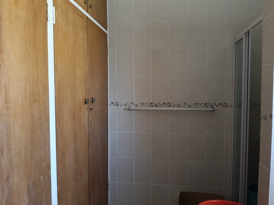 4 Bedroom Property for Sale in Greenhills Gauteng