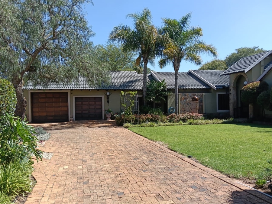 4 Bedroom Property for Sale in Greenhills Gauteng