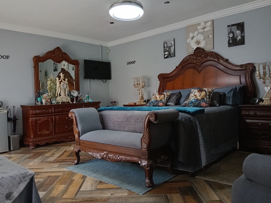 4 Bedroom Property for Sale in Greenhills Gauteng