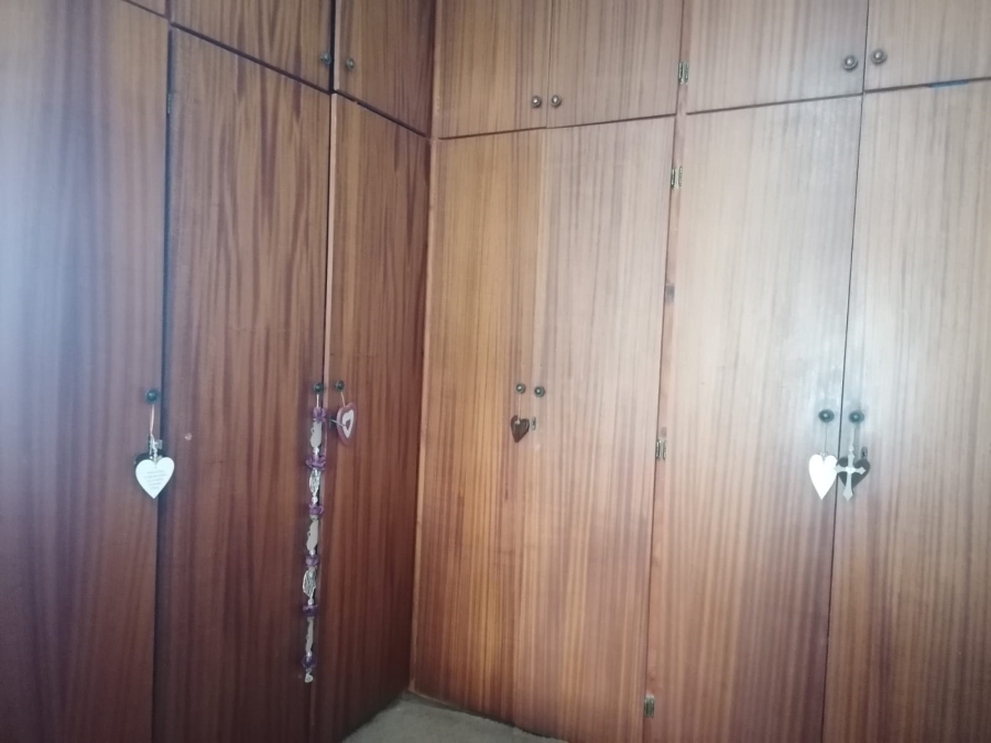 4 Bedroom Property for Sale in Greenhills Gauteng