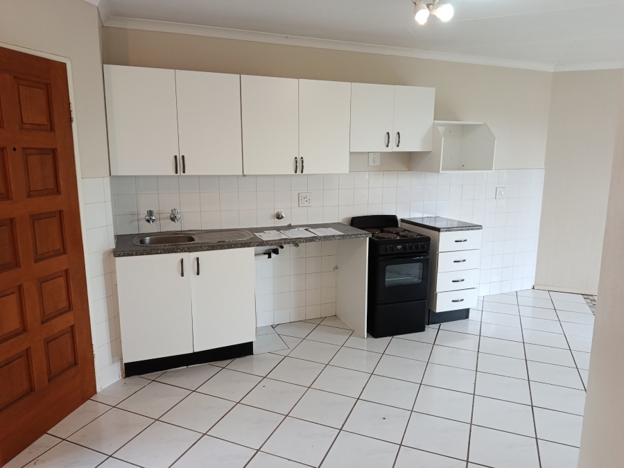 2 Bedroom Property for Sale in Radiokop Gauteng
