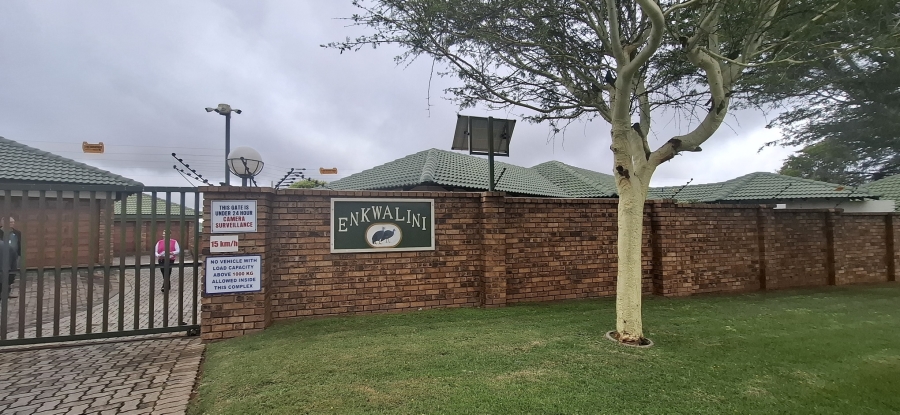 3 Bedroom Property for Sale in Kenmare Gauteng