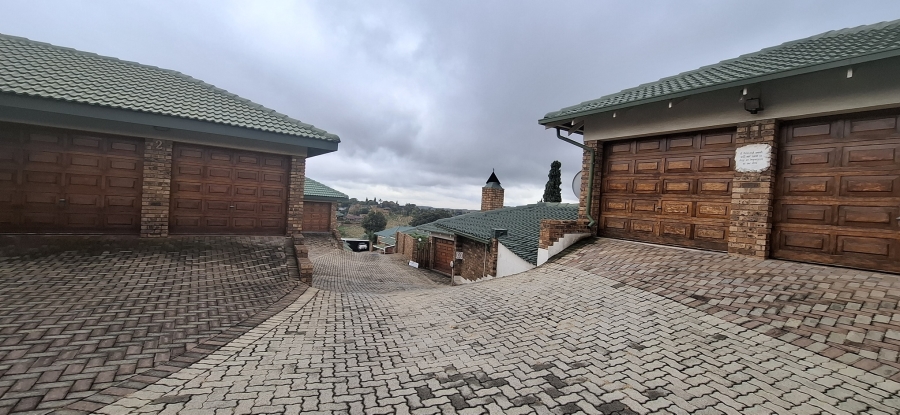 3 Bedroom Property for Sale in Kenmare Gauteng