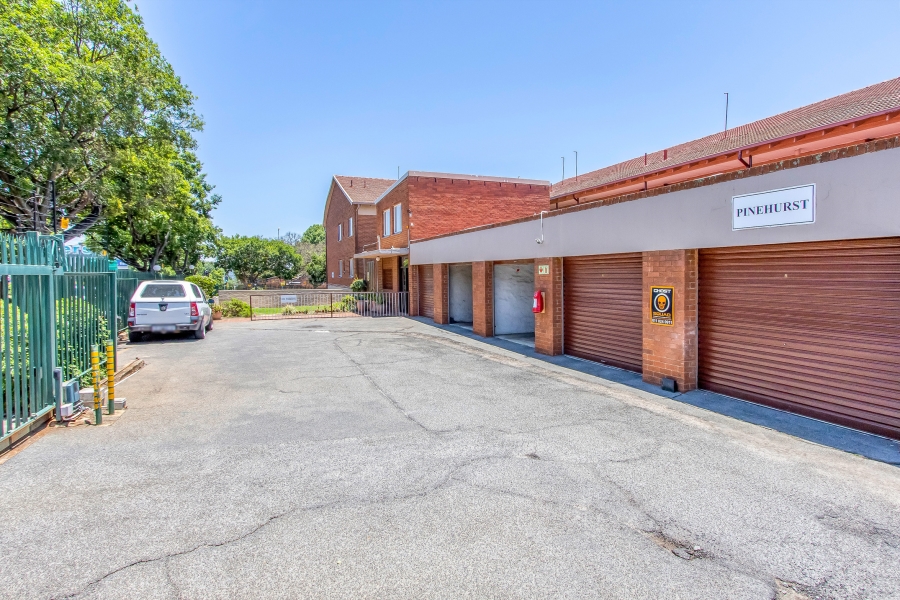 2 Bedroom Property for Sale in Blairgowrie Gauteng