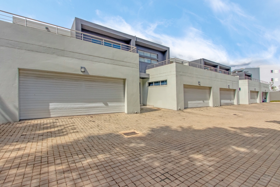 3 Bedroom Property for Sale in Hurlingham Gauteng