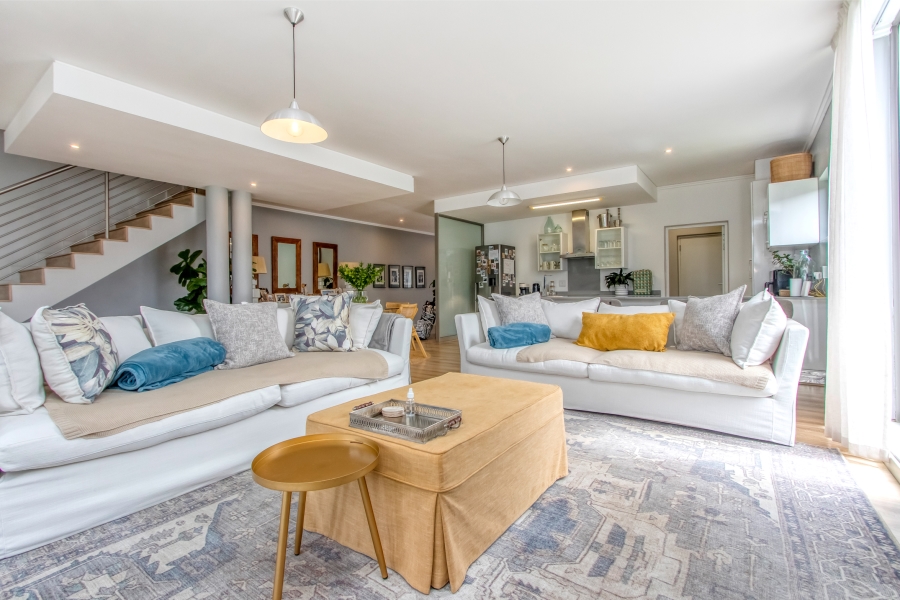 3 Bedroom Property for Sale in Hurlingham Gauteng