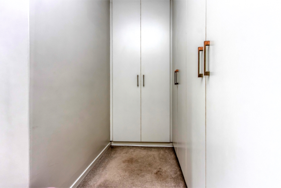 3 Bedroom Property for Sale in Hurlingham Gauteng