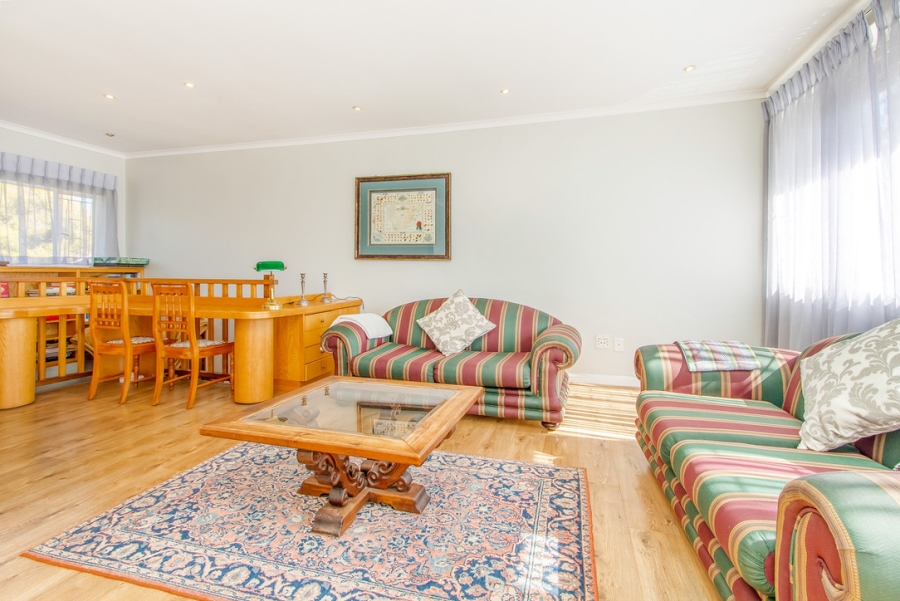 3 Bedroom Property for Sale in Northcliff Gauteng