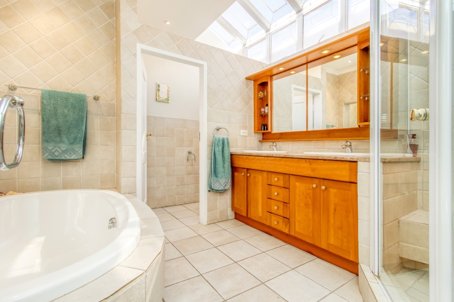 3 Bedroom Property for Sale in Northcliff Gauteng