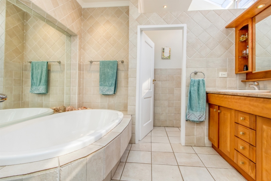 3 Bedroom Property for Sale in Northcliff Gauteng