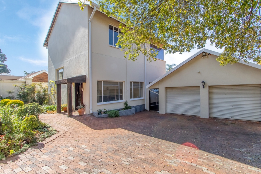 3 Bedroom Property for Sale in Northcliff Gauteng