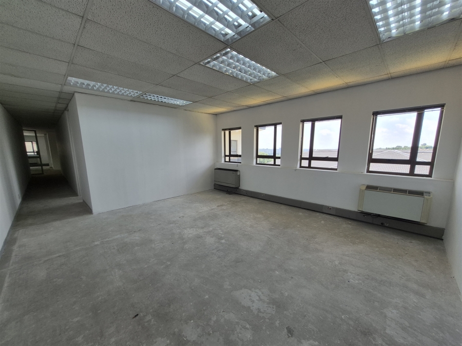 To Let commercial Property for Rent in Hyde Park Gauteng