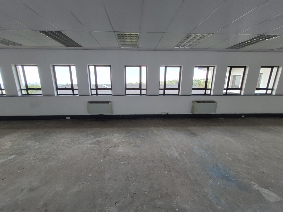 To Let commercial Property for Rent in Hyde Park Gauteng