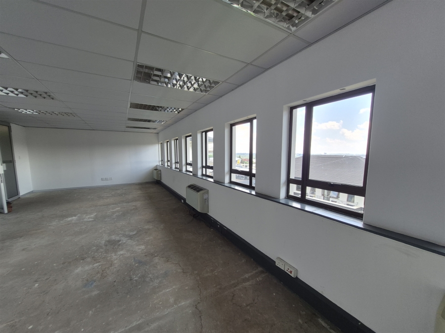 To Let commercial Property for Rent in Hyde Park Gauteng