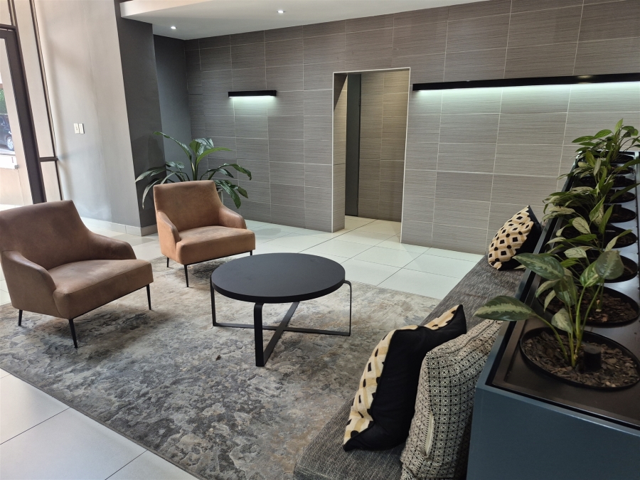 To Let commercial Property for Rent in Hyde Park Gauteng