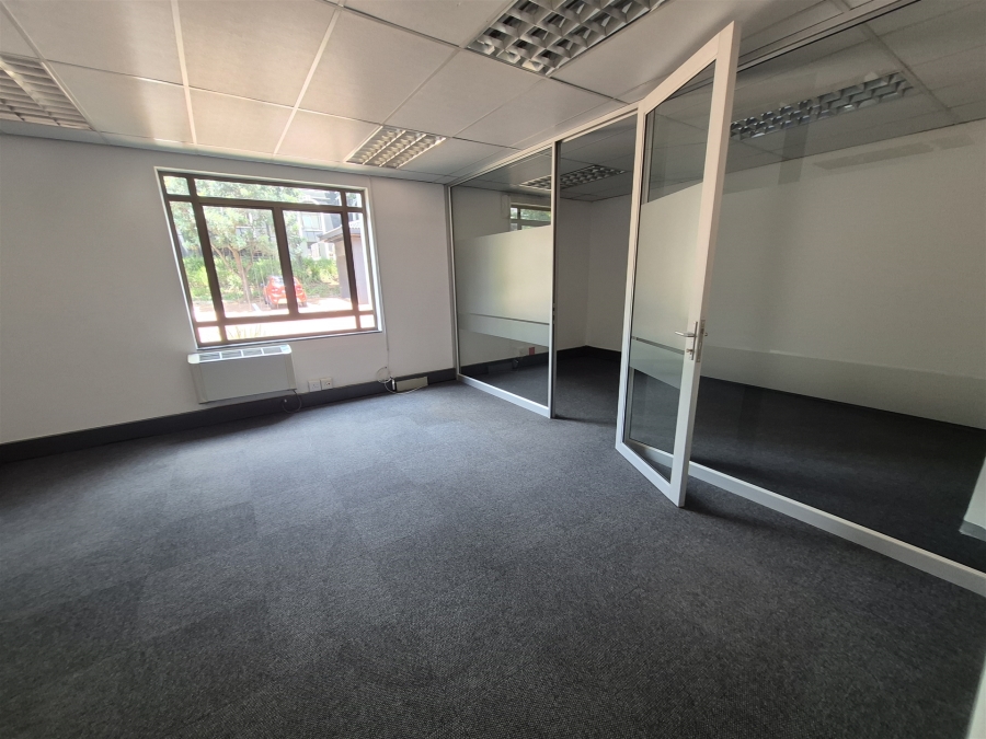 To Let commercial Property for Rent in Hyde Park Gauteng