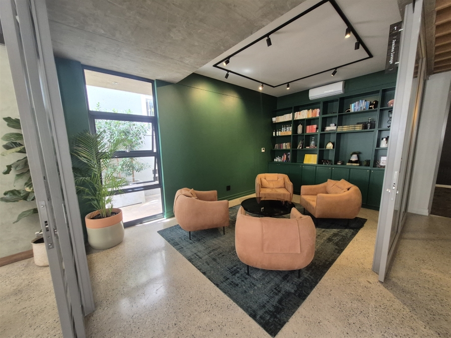 To Let commercial Property for Rent in Hyde Park Gauteng