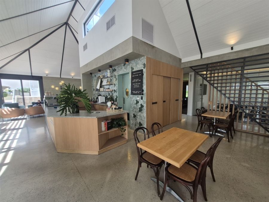 To Let commercial Property for Rent in Hyde Park Gauteng