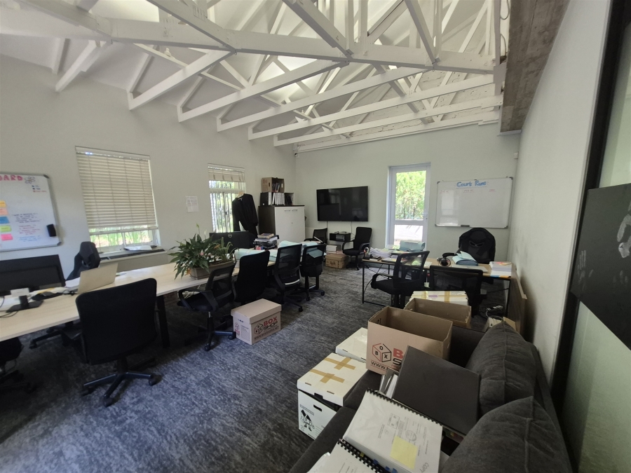 To Let commercial Property for Rent in Hyde Park Gauteng