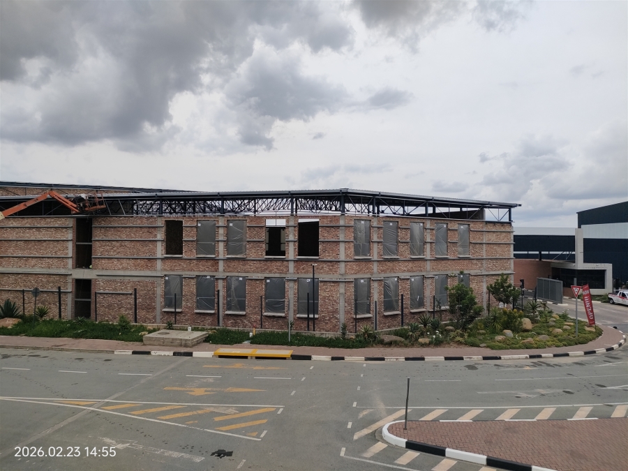 To Let commercial Property for Rent in North Riding Gauteng