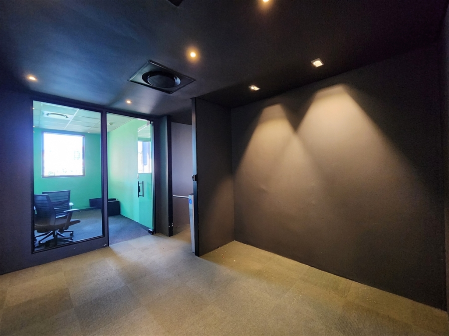 To Let commercial Property for Rent in Constantia Kloof Gauteng