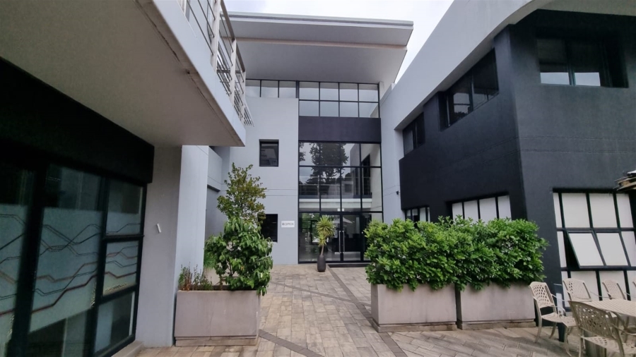 To Let commercial Property for Rent in Hyde Park Gauteng