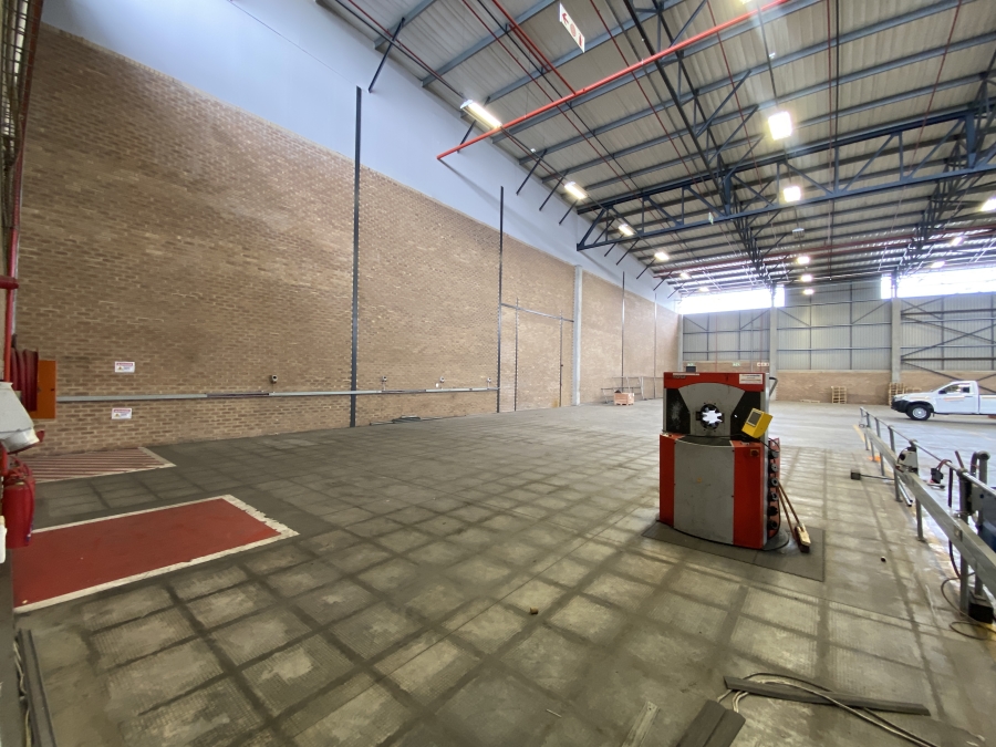 To Let commercial Property for Rent in Randjespark Gauteng