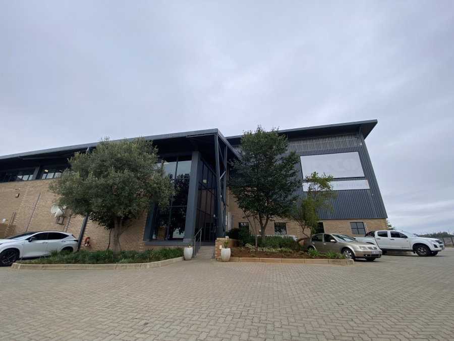 To Let commercial Property for Rent in Randjespark Gauteng