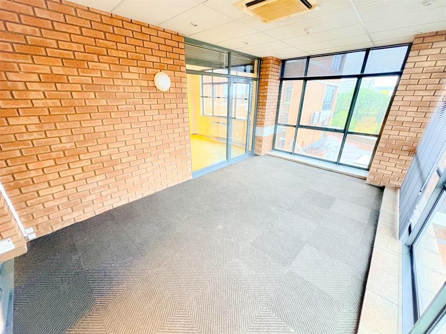 To Let commercial Property for Rent in Parktown Gauteng