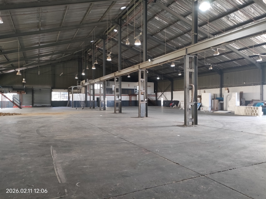 To Let Commercial Property for Rent in Strijdom Park Gauteng