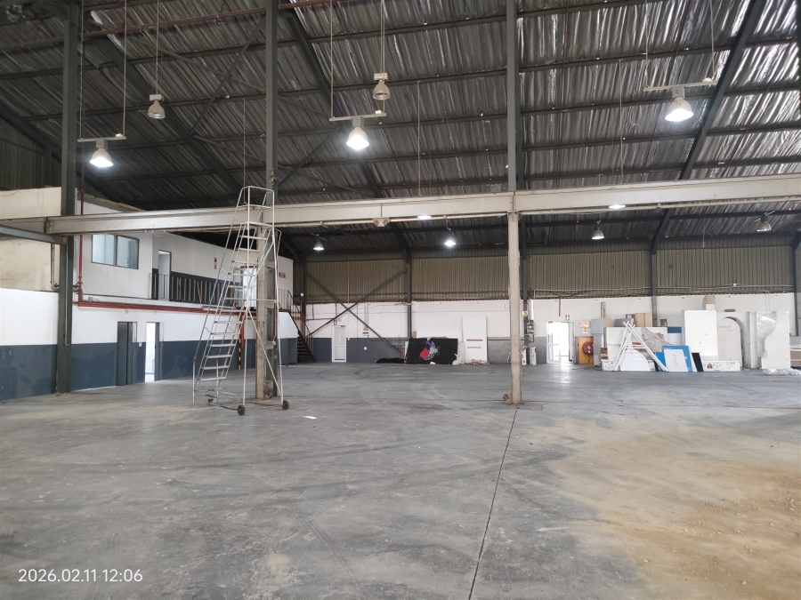 To Let Commercial Property for Rent in Strijdom Park Gauteng