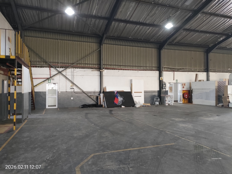 To Let Commercial Property for Rent in Strijdom Park Gauteng
