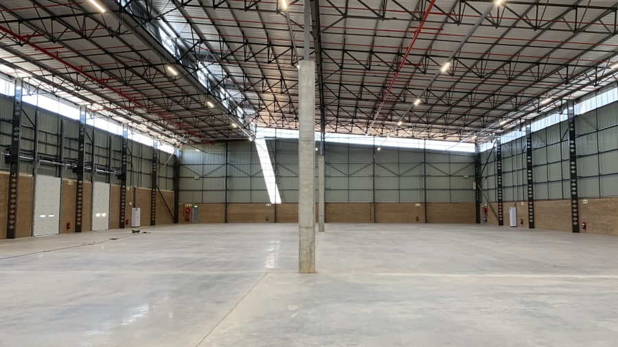 To Let commercial Property for Rent in Airport Park Gauteng