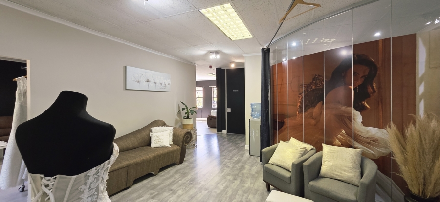 To Let commercial Property for Rent in Epsom Downs Gauteng