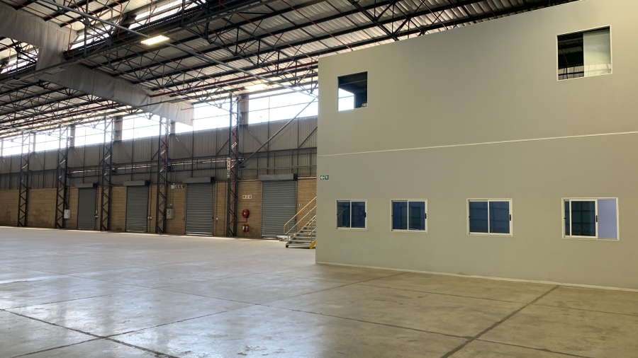 To Let commercial Property for Rent in Gosforth Park Gauteng