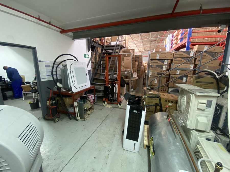 To Let commercial Property for Rent in Randjespark Gauteng