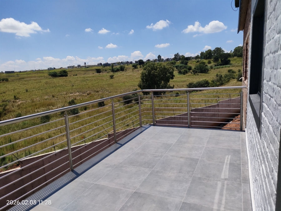 To Let commercial Property for Rent in Nooitgedacht Gauteng