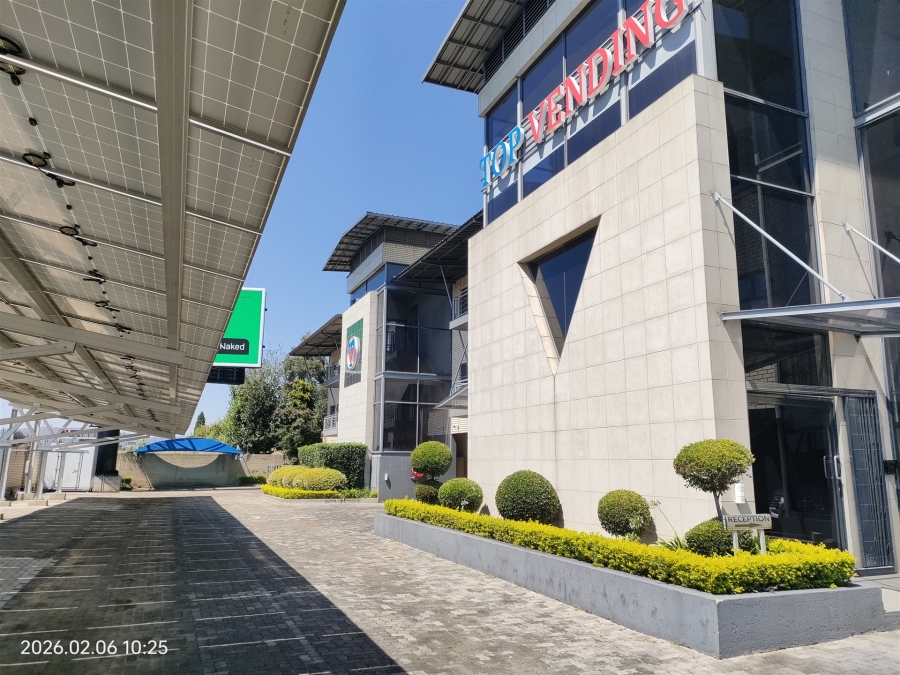 To Let commercial Property for Rent in Strijdom Park Gauteng