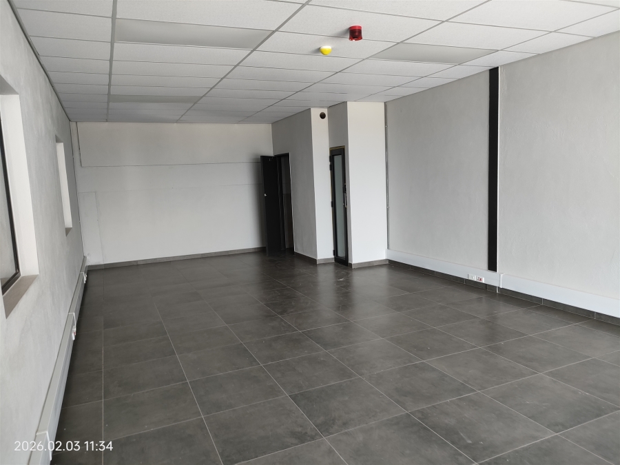 To Let commercial Property for Rent in Nooitgedacht Gauteng