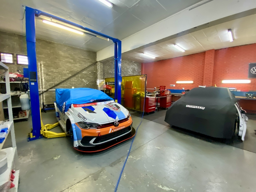 To Let commercial Property for Rent in Barbeque Downs Gauteng