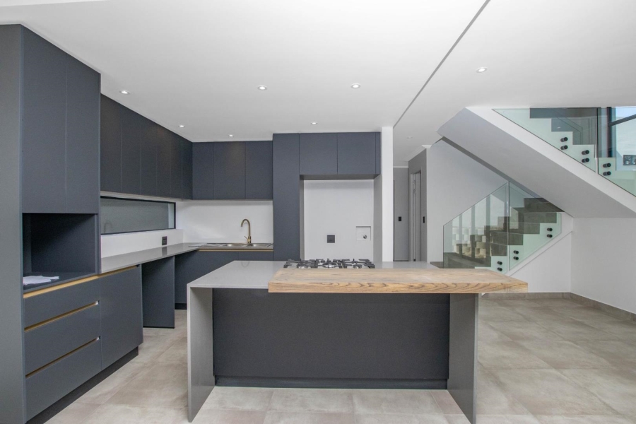 4 Bedroom Property for Sale in Bryanston Gauteng