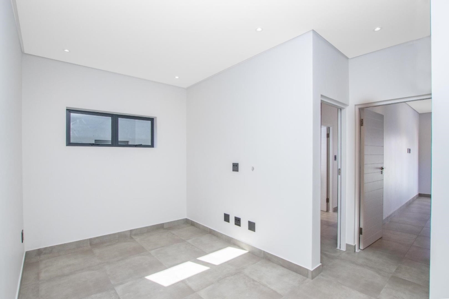 4 Bedroom Property for Sale in Bryanston Gauteng