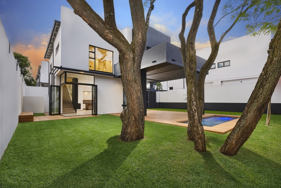 4 Bedroom Property for Sale in Bryanston Gauteng