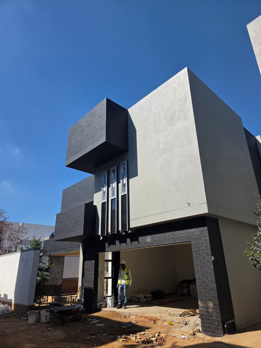 4 Bedroom Property for Sale in Bryanston Gauteng