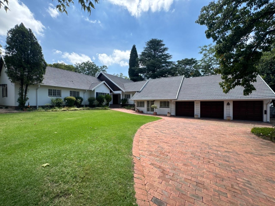To Let 5 Bedroom Property for Rent in Bryanston East Gauteng