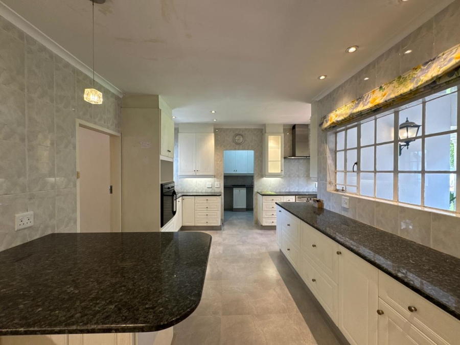 To Let 5 Bedroom Property for Rent in Bryanston East Gauteng