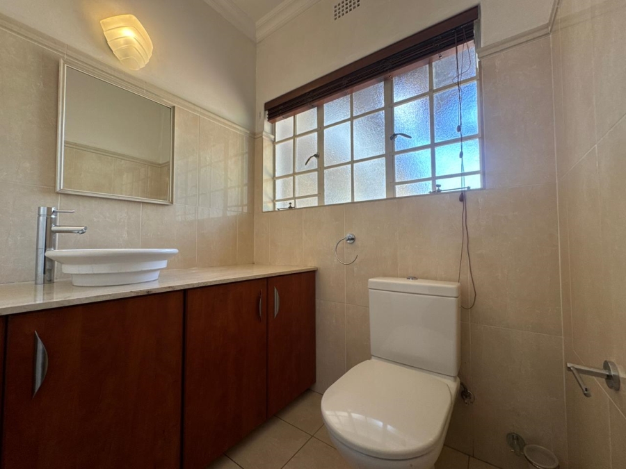 To Let 5 Bedroom Property for Rent in Bryanston East Gauteng