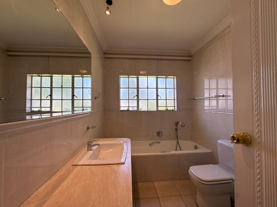 To Let 5 Bedroom Property for Rent in Bryanston East Gauteng