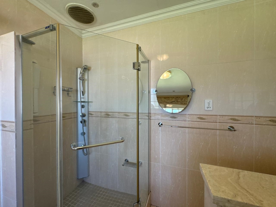 To Let 5 Bedroom Property for Rent in Bryanston East Gauteng