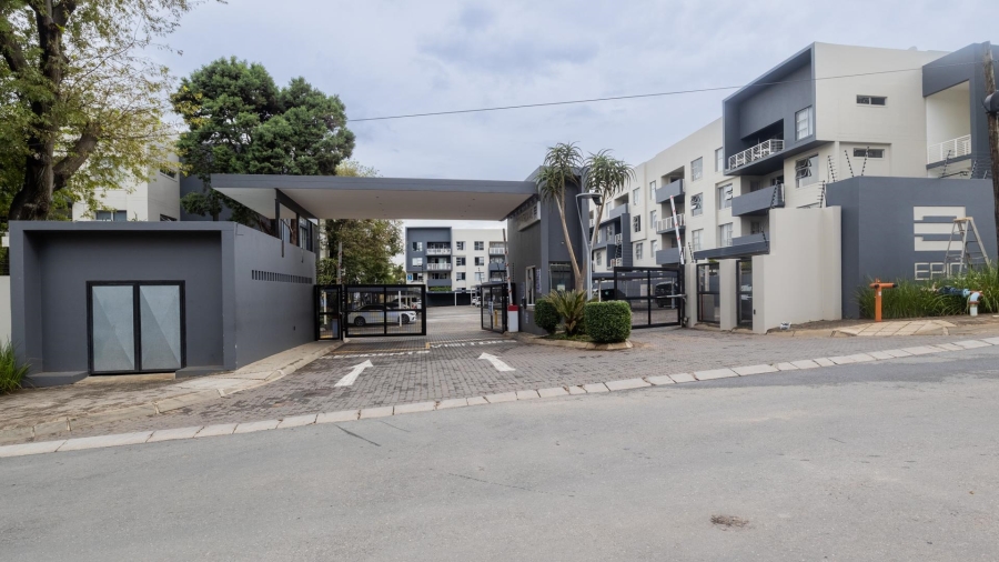 To Let 2 Bedroom Property for Rent in Atholl Gauteng